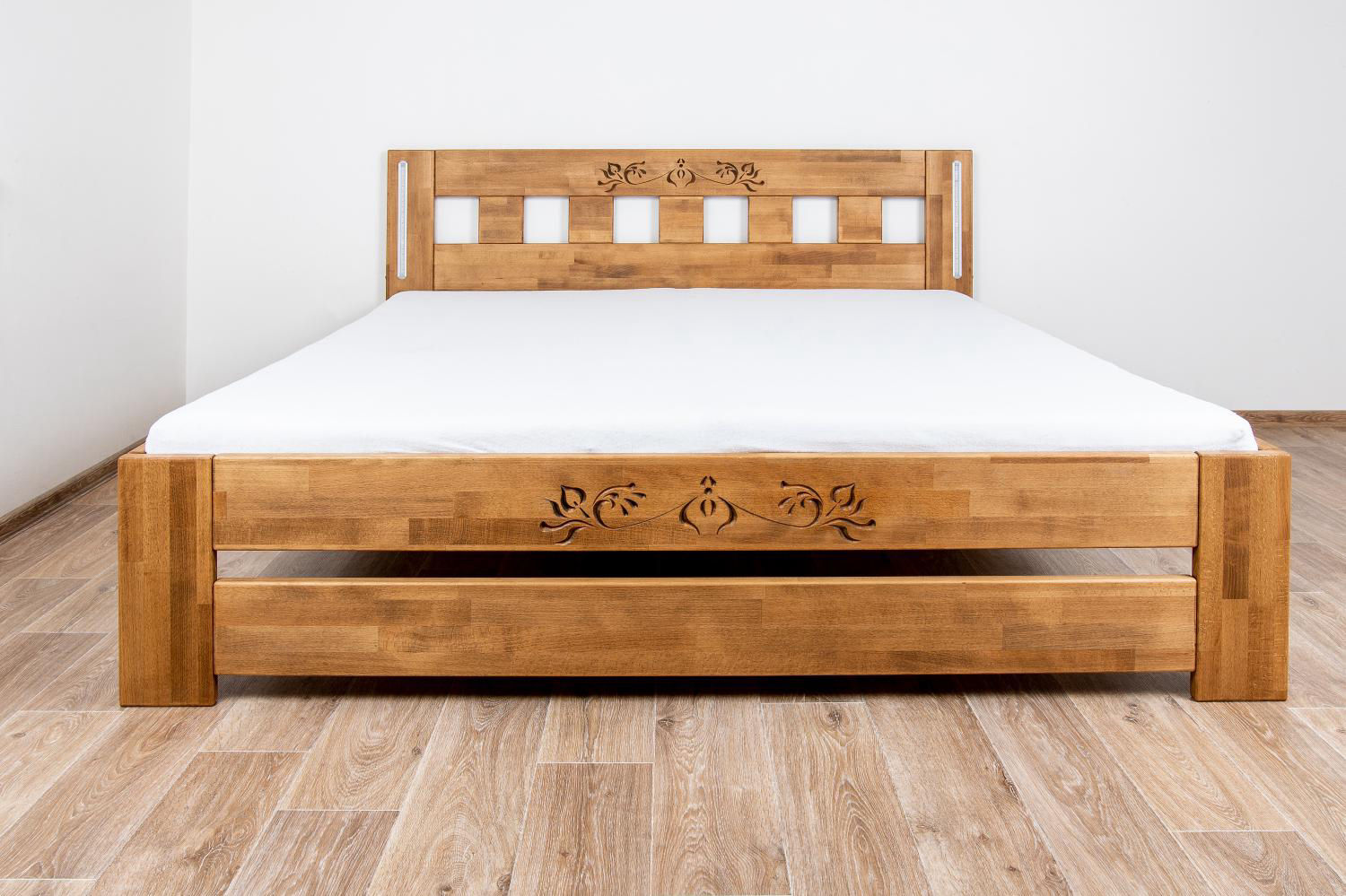 Petr Veverka - design-woods.cz